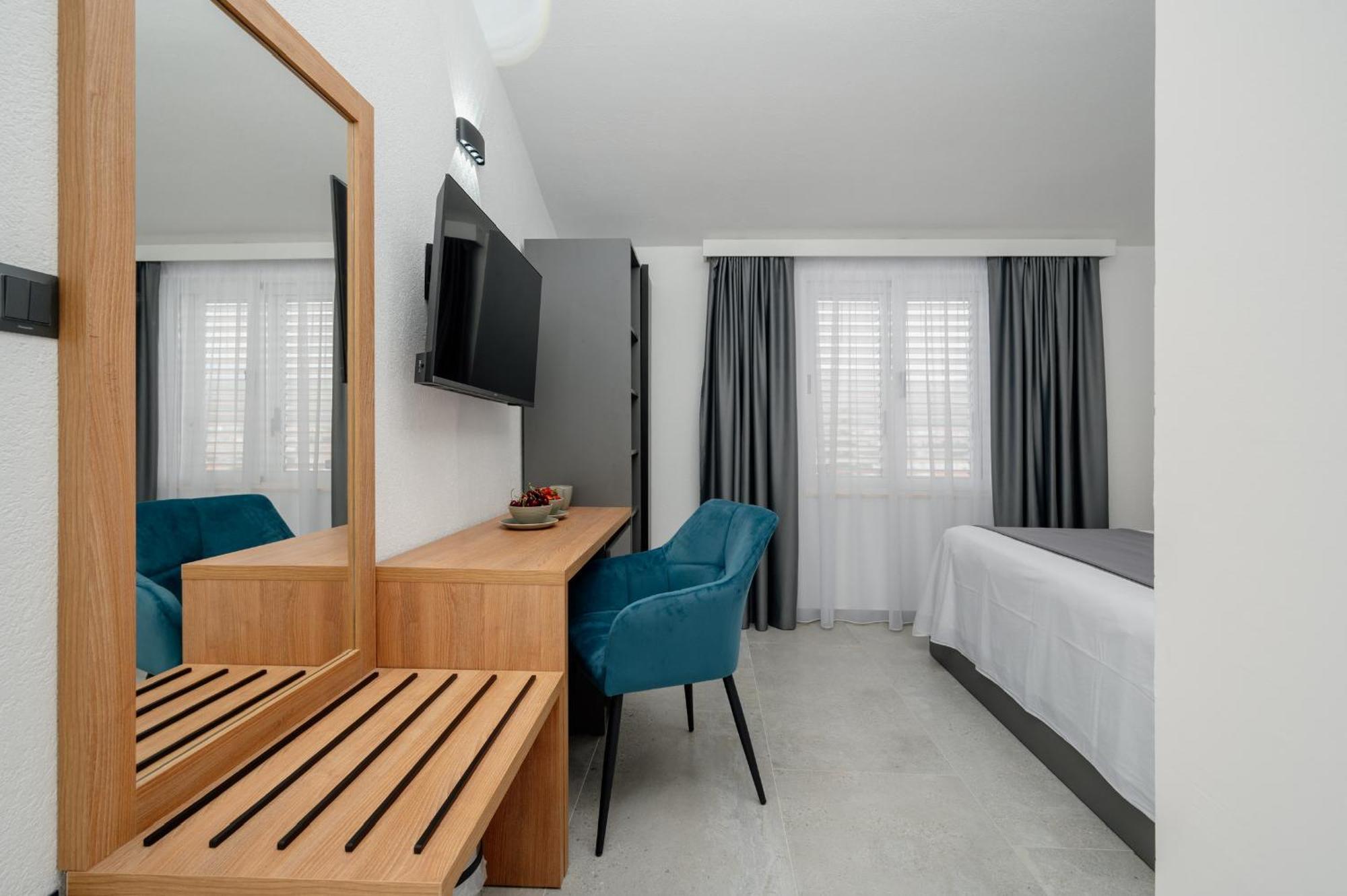 Apartments Kudelik Трогир Экстерьер фото
