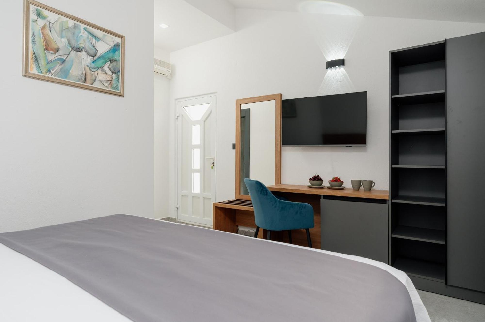 Apartments Kudelik Трогир Экстерьер фото