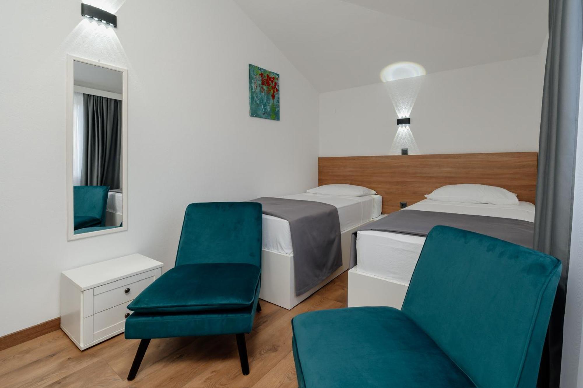 Apartments Kudelik Трогир Экстерьер фото