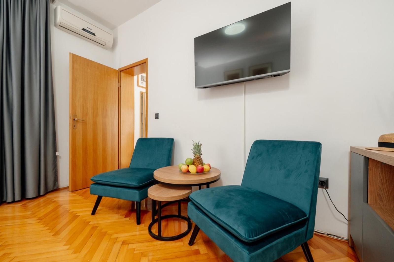 Apartments Kudelik Трогир Экстерьер фото